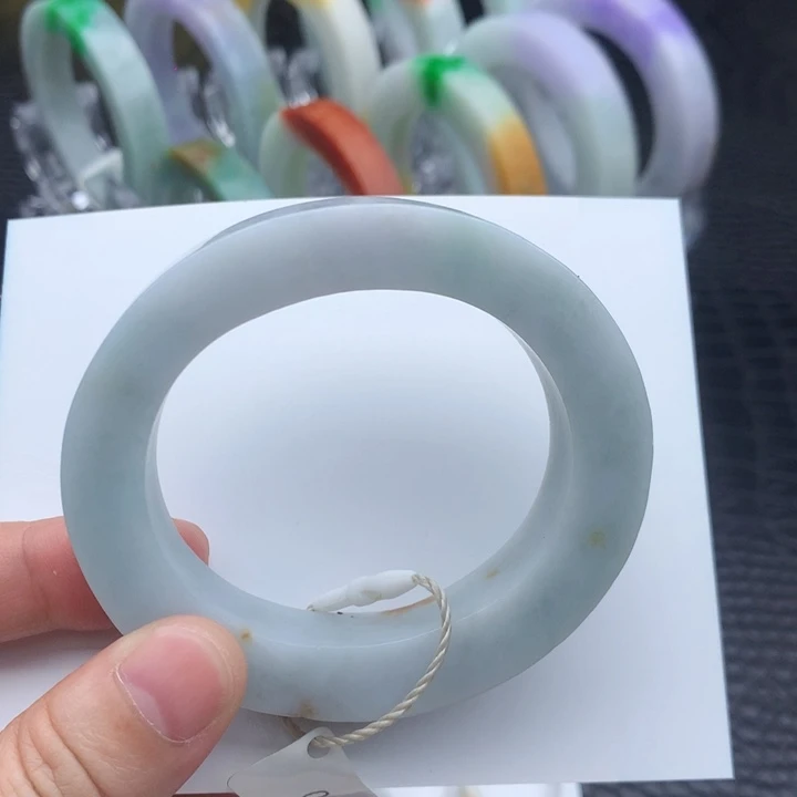 定制翡翠未镶嵌手镯205号