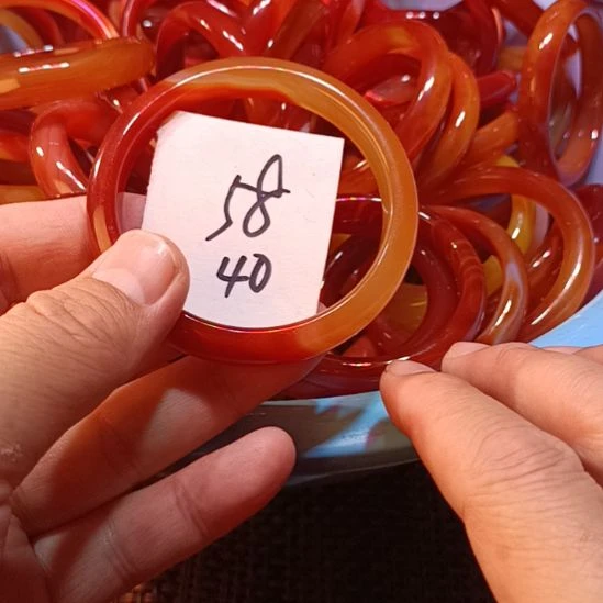 玛瑙/玉髓未镶嵌手镯