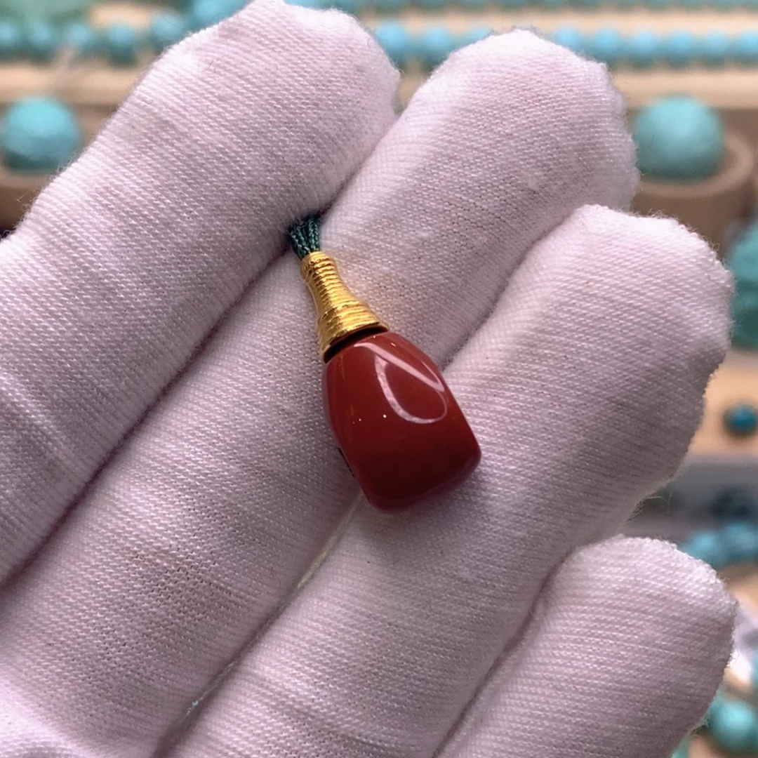 南红玛瑙未镶嵌珠宝奇石