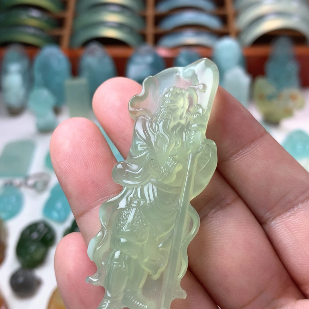 未镶嵌蛇纹石玉关公吊坠