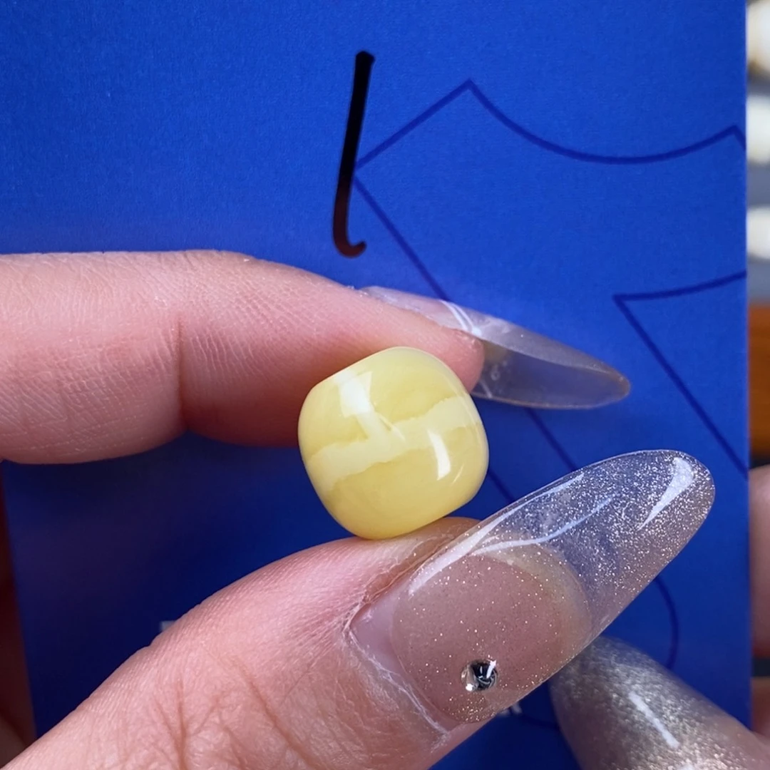 蜜蜡裸石未镶嵌一****，蜜蜡12.3