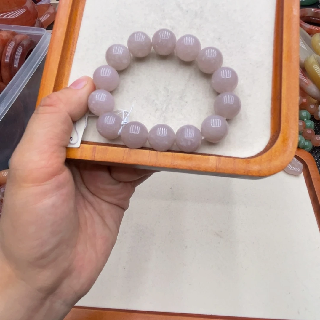 石英质玉未镶嵌圈口齐全