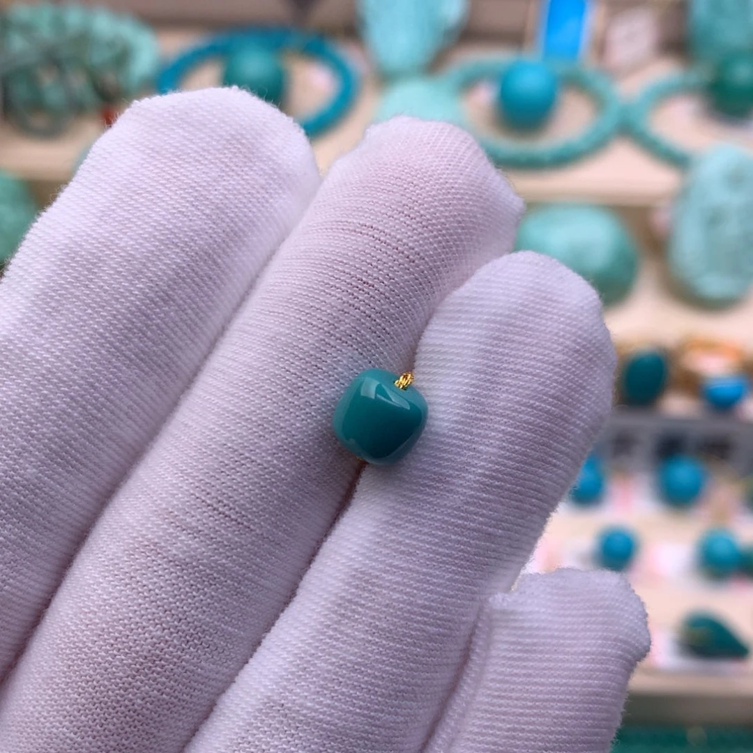 绿松石未镶嵌珠宝奇石6.9