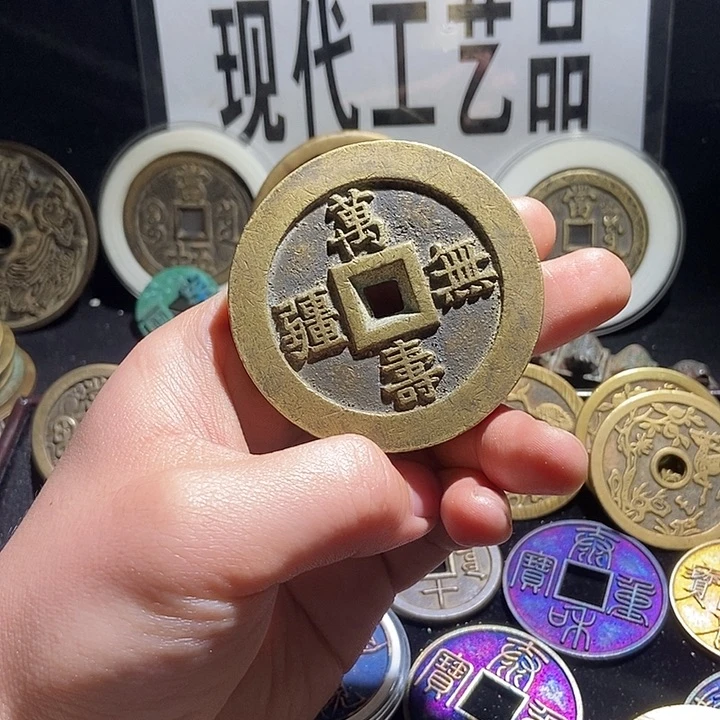 铜现代翻砂制作工艺品