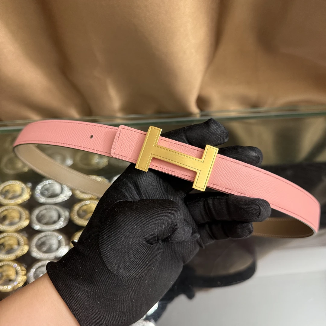 新款女士高档皮带休闲工字扣H扣牛皮腰带潮流时尚休闲百搭韩装饰