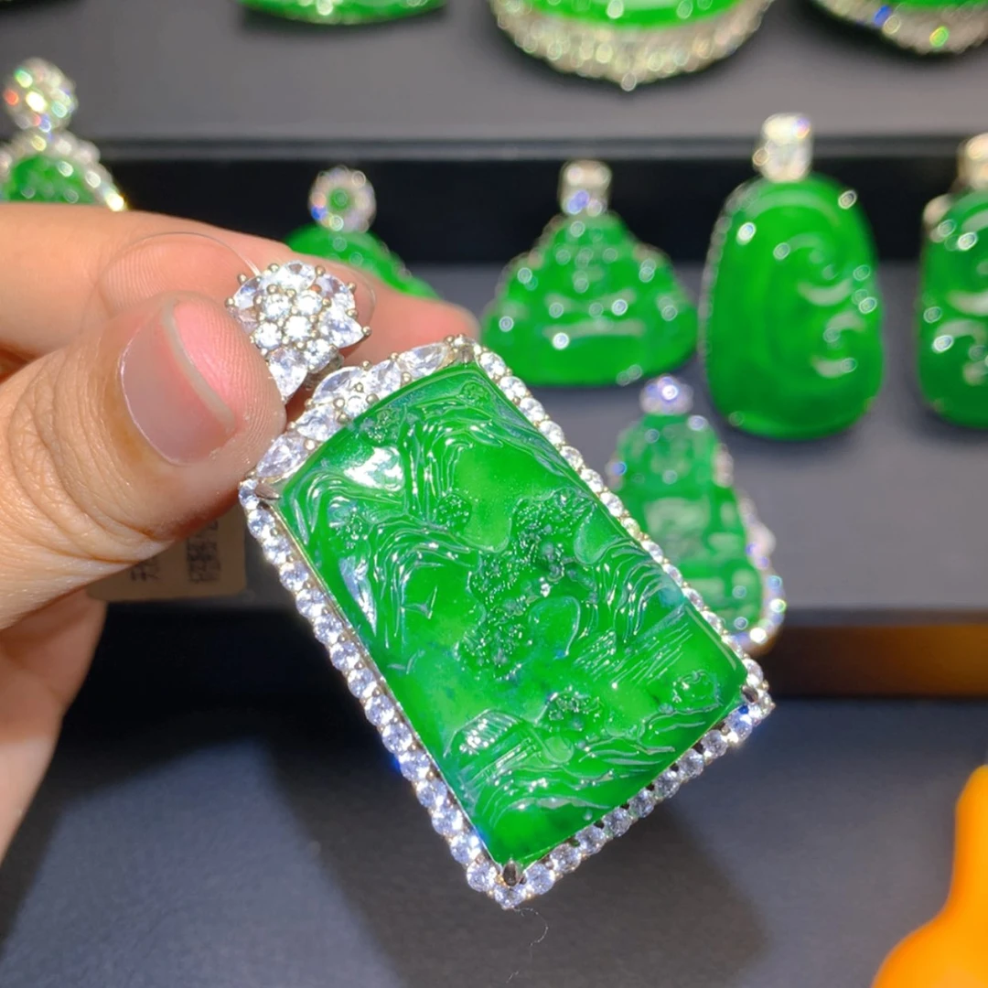 【闪购商品】吊坠(不含链)银S925镶嵌翡翠