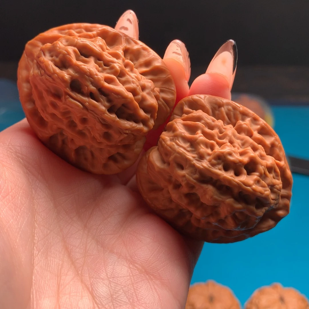 文玩核桃把件刘*41尺寸金公子