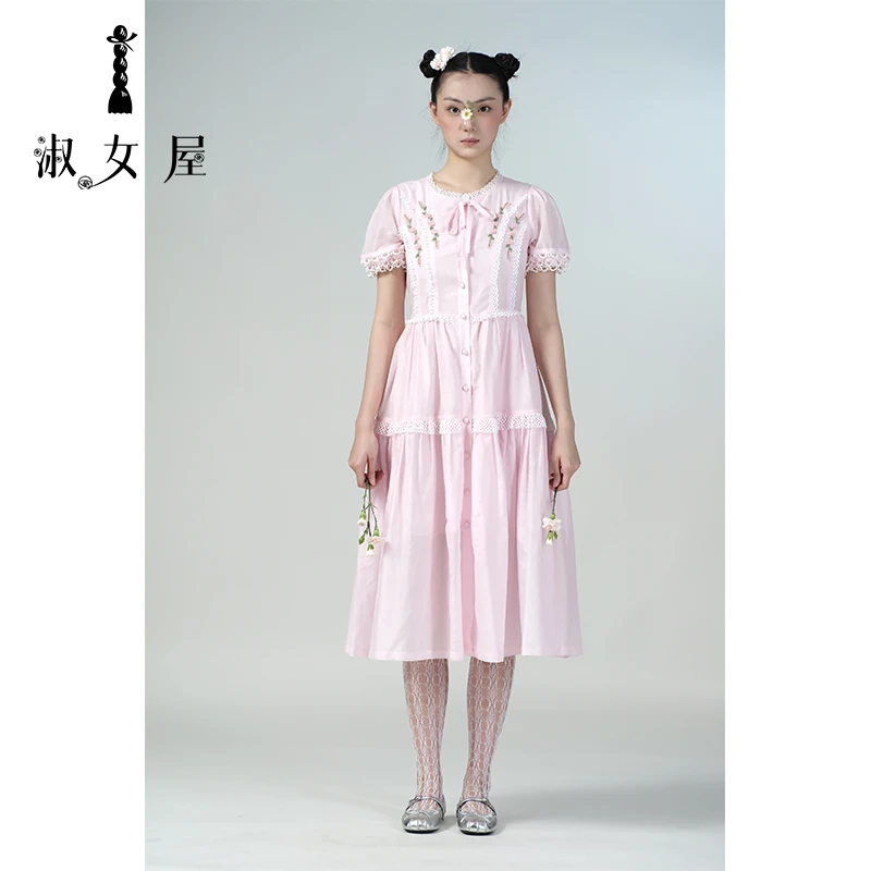 淑女屋官方旗舰店白雪公主。小花朵白雪公主绣花连衣裙公主裙纯棉