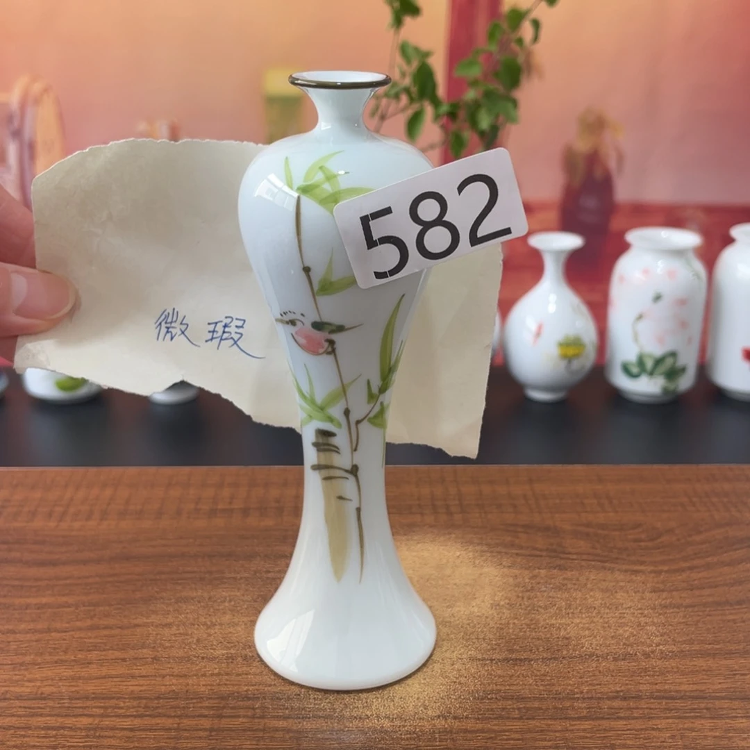 景德镇小花瓶等着你