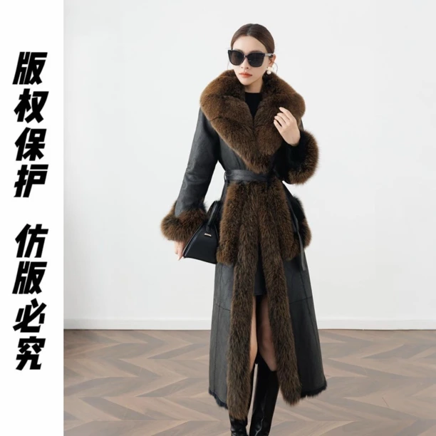 欧魅熙兰2516海宁狐狸毛新款兔毛皮毛一体高奢修身女气质冬装