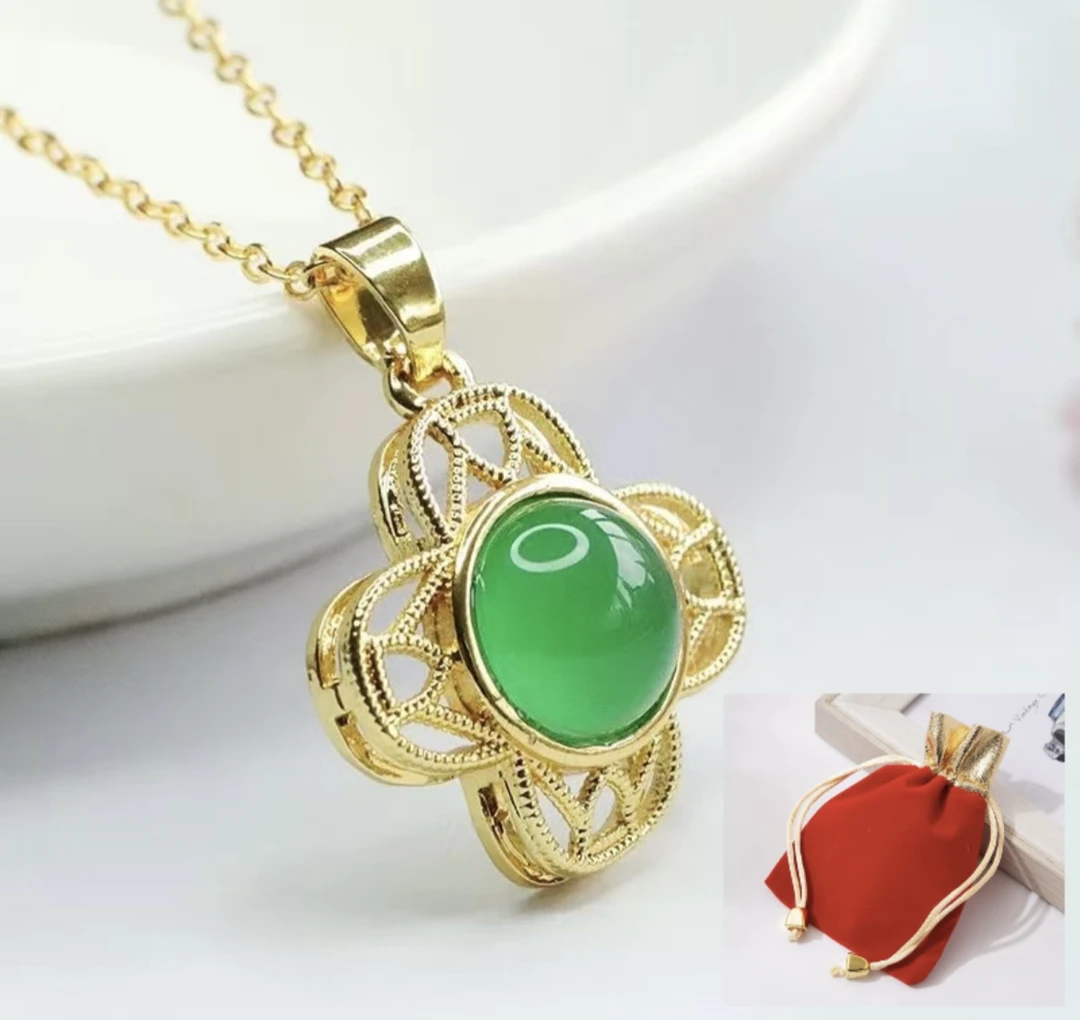 典藏级天然玉石绿玛瑙四叶草吊坠赠绳B83➕惊喜