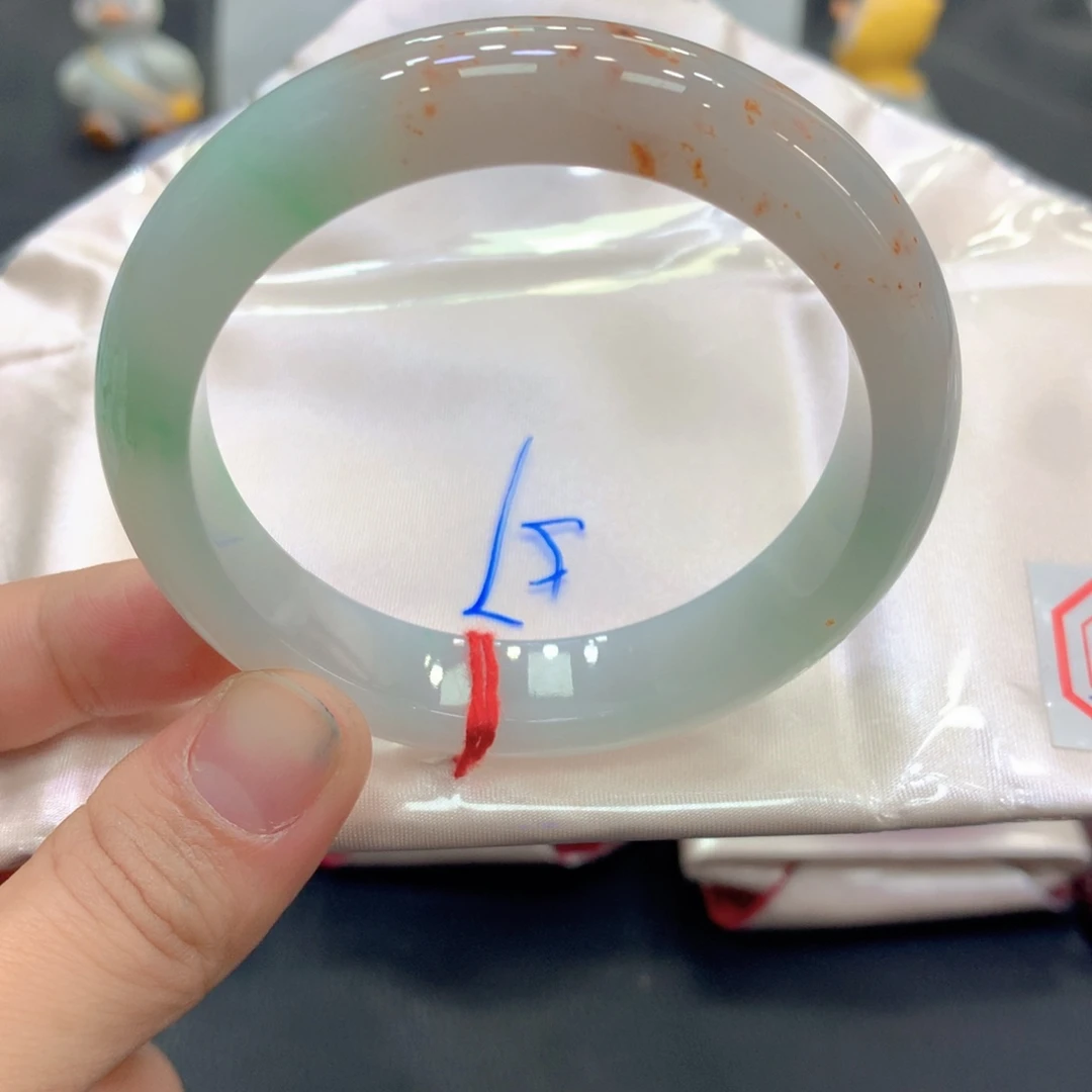 翡翠未镶嵌手镯翡翠45