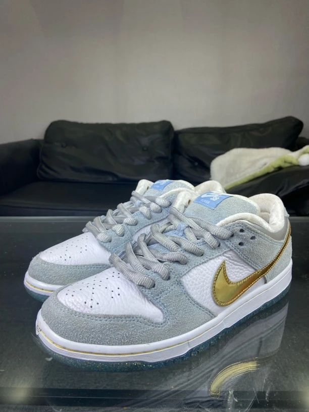 99新 NIKE/耐克 冰雪奇缘dunk sb42.5码配盒98新