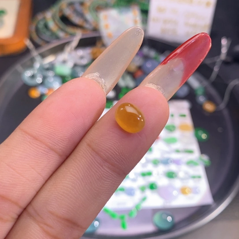 【闪购商品】翡翠挂件未镶嵌蛋