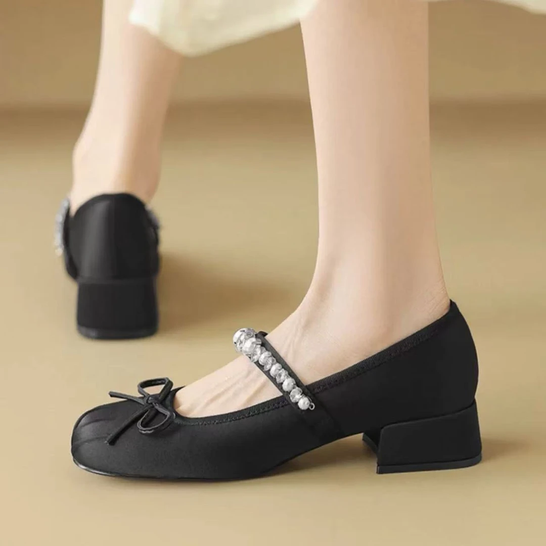 C6249 黑色 时尚圆头蝴蝶结2025新款水钻麻里子很女舞蹈单鞋