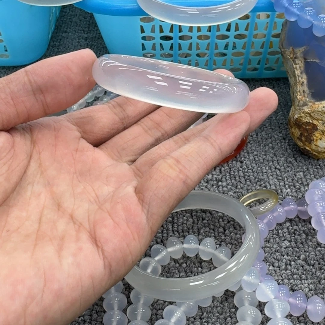 眉****玛瑙/玉髓未镶嵌手镯20