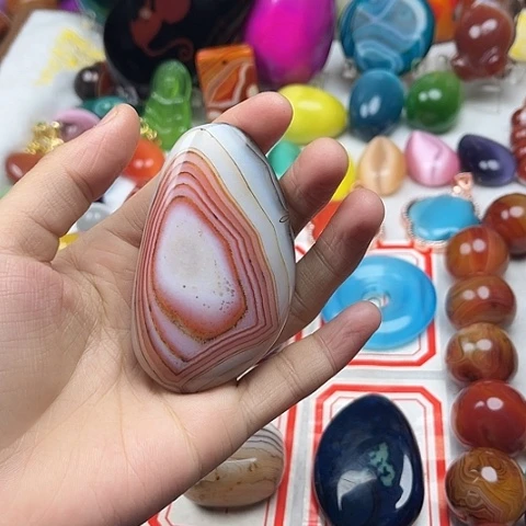 玛瑙/玉髓颈饰未镶嵌