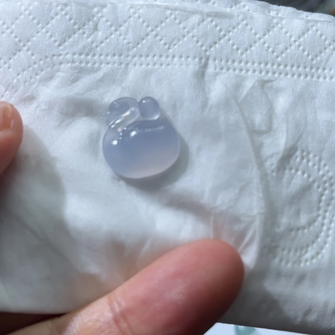 未镶嵌定制翡翠天鹅