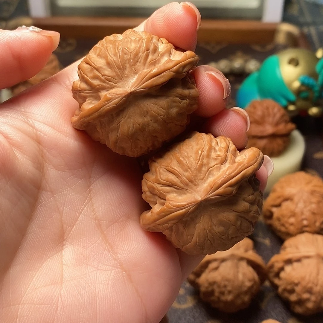 桃核把件全品玉麒麟40尺