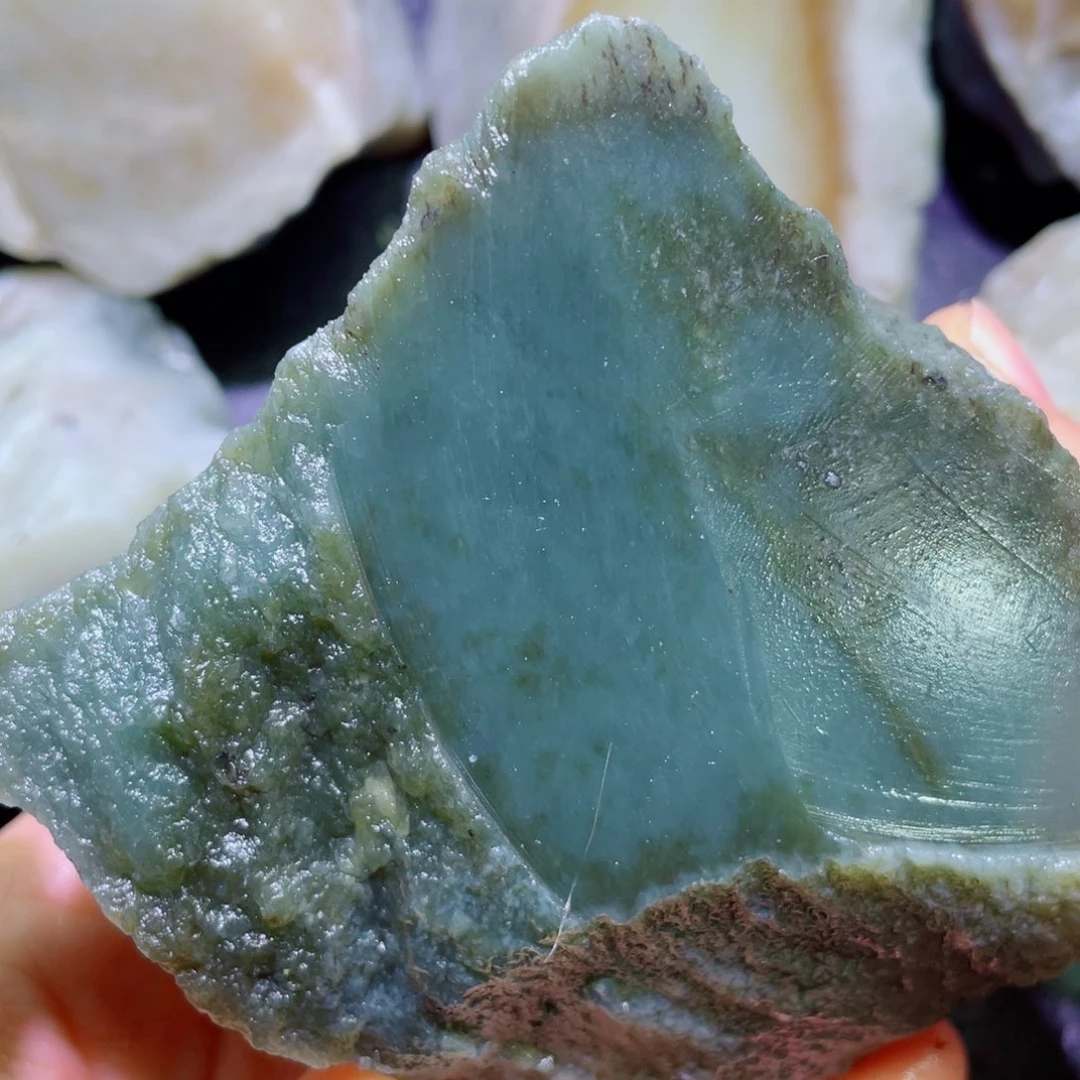 和田玉未镶嵌珠宝半成品