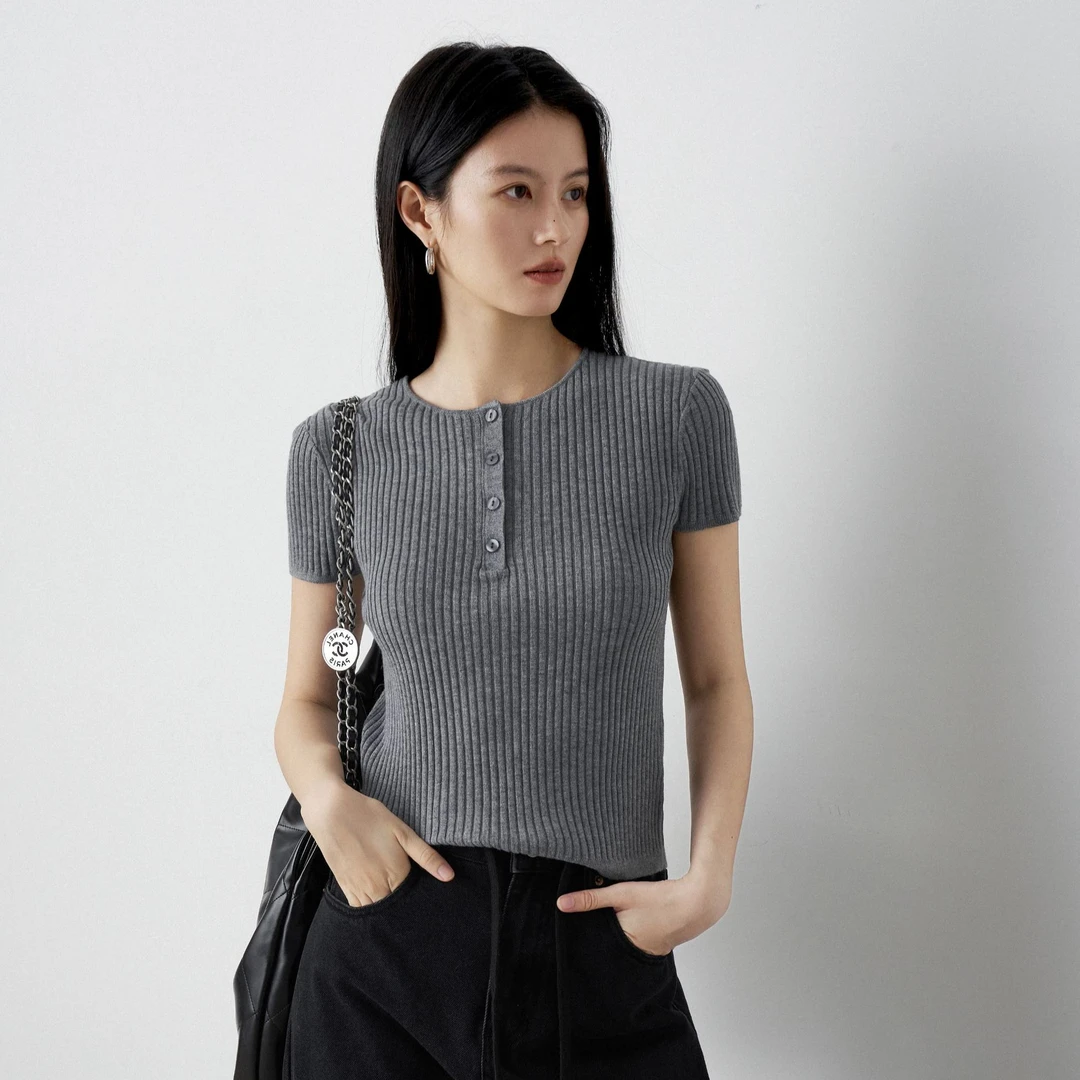 Moprobably李予诺 极简风休闲百搭短袖针织毛衫L5176010