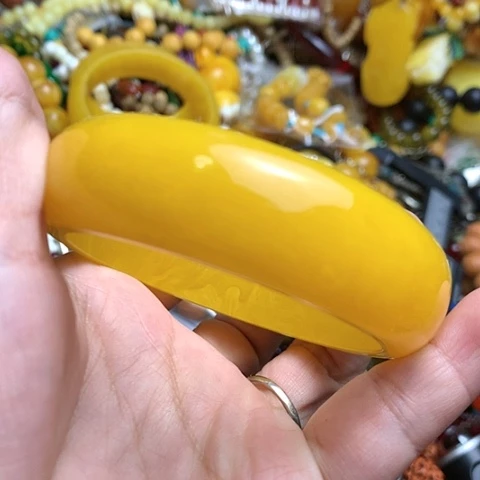 大叶紫檀（黑酸枝木类）花*