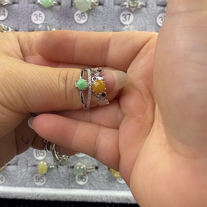 未镶嵌戒指翡翠狮*座缅甸