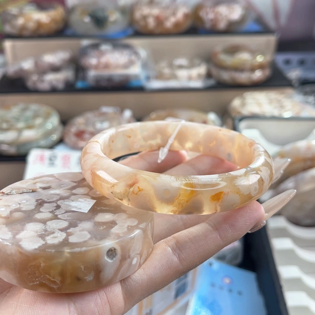 未镶嵌手镯石英质玉61