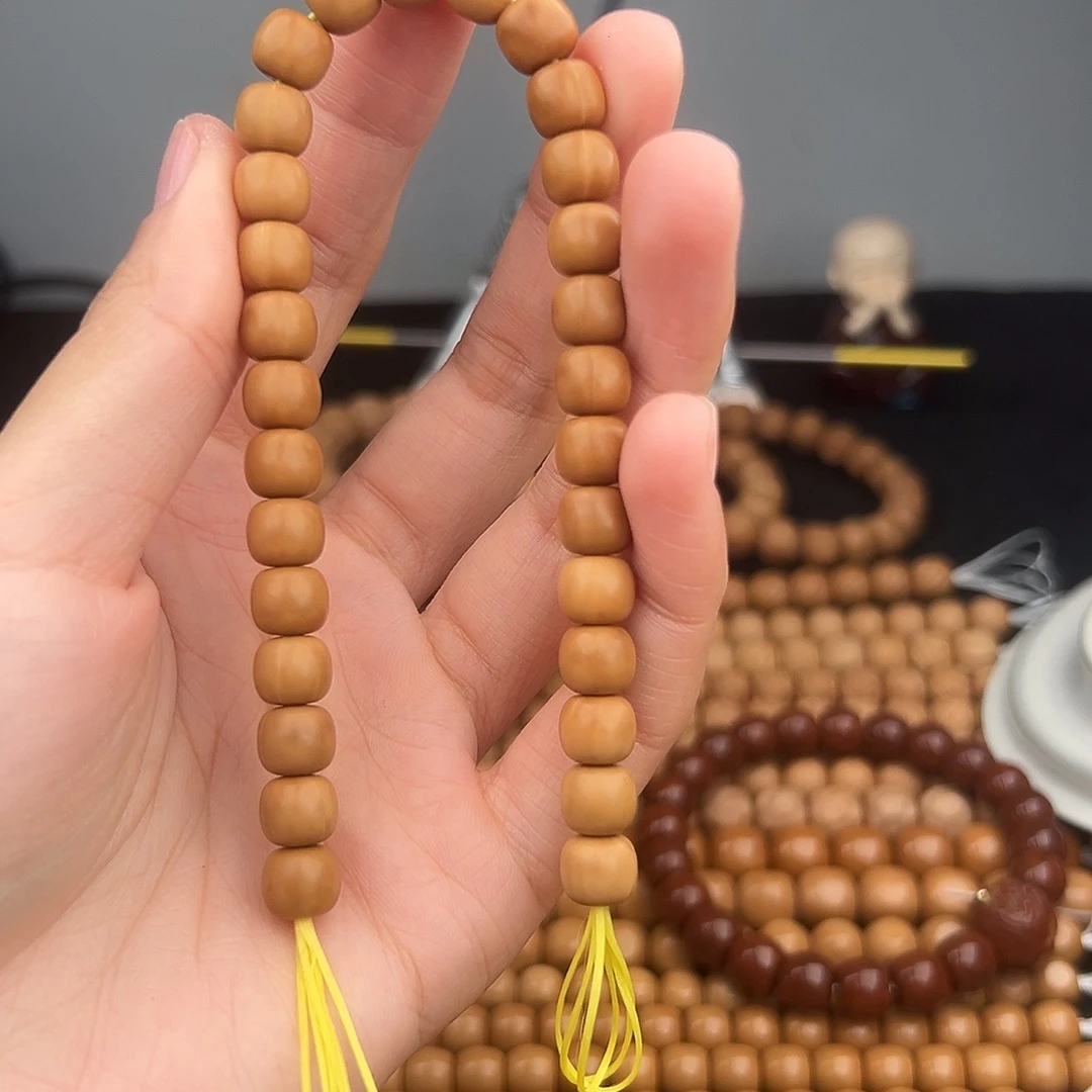 会***鱼猴头核桃手串微瑕老型8.4/7.3