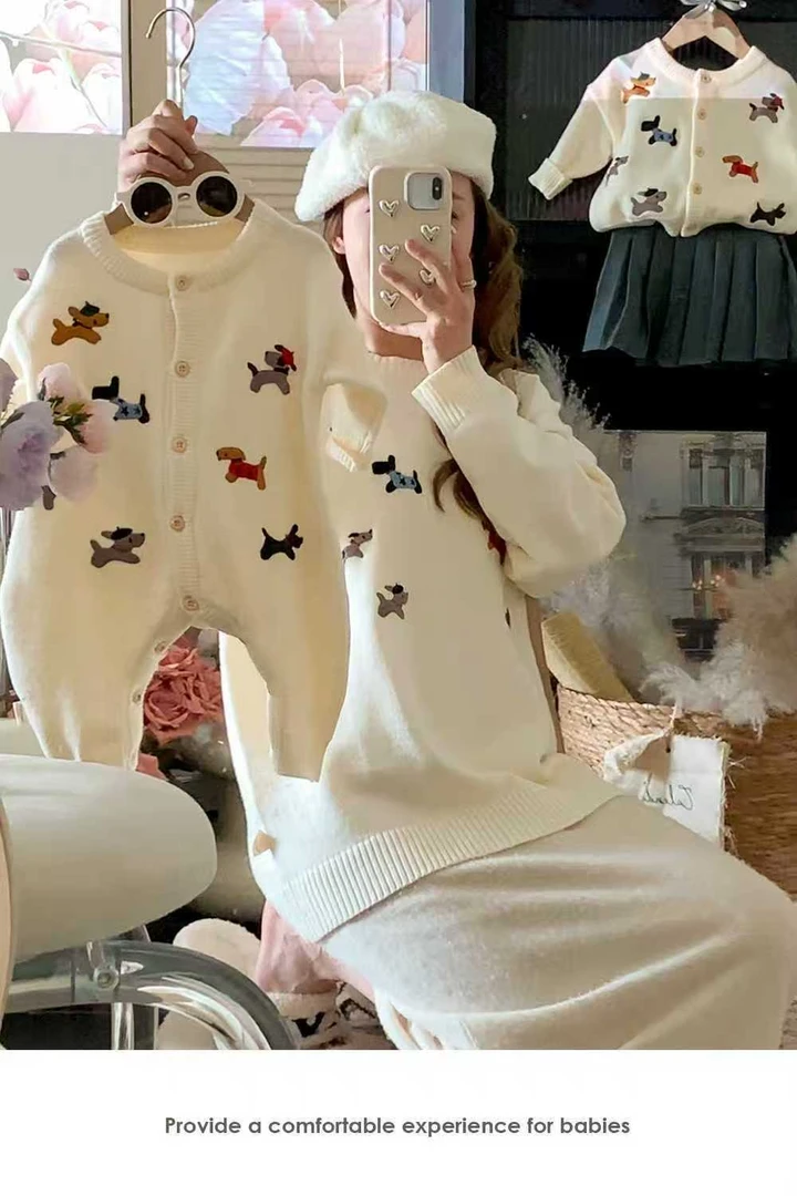 新现货2025童装春秋爆款连身衣婴幼儿爬爬服婴儿小狗针织春秋哈衣