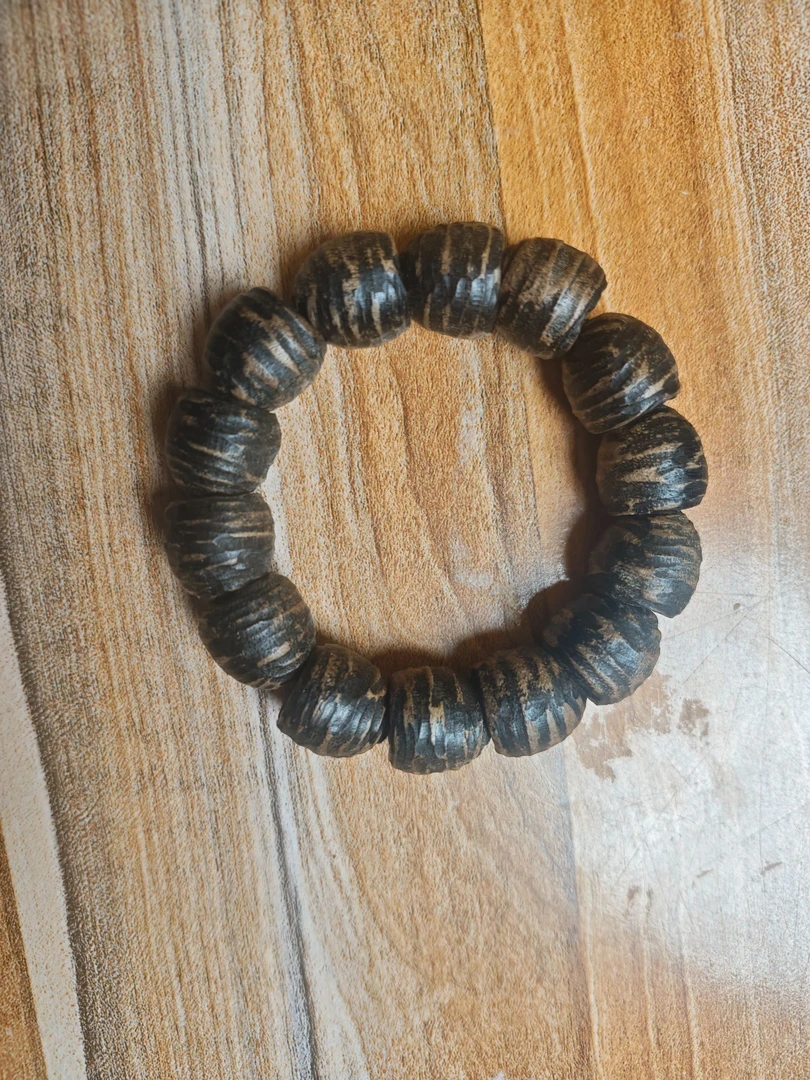 手链  【甄选】时尚精品HD手串