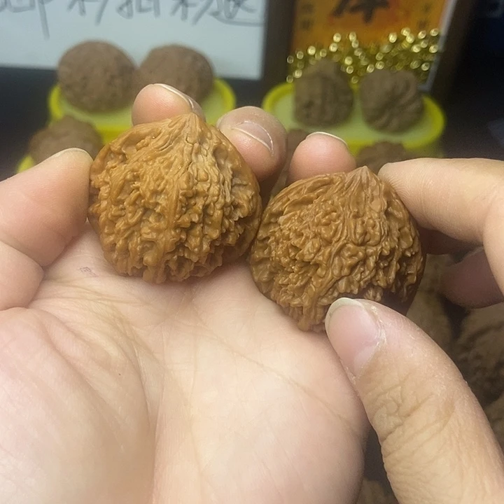 文玩核桃    满天星