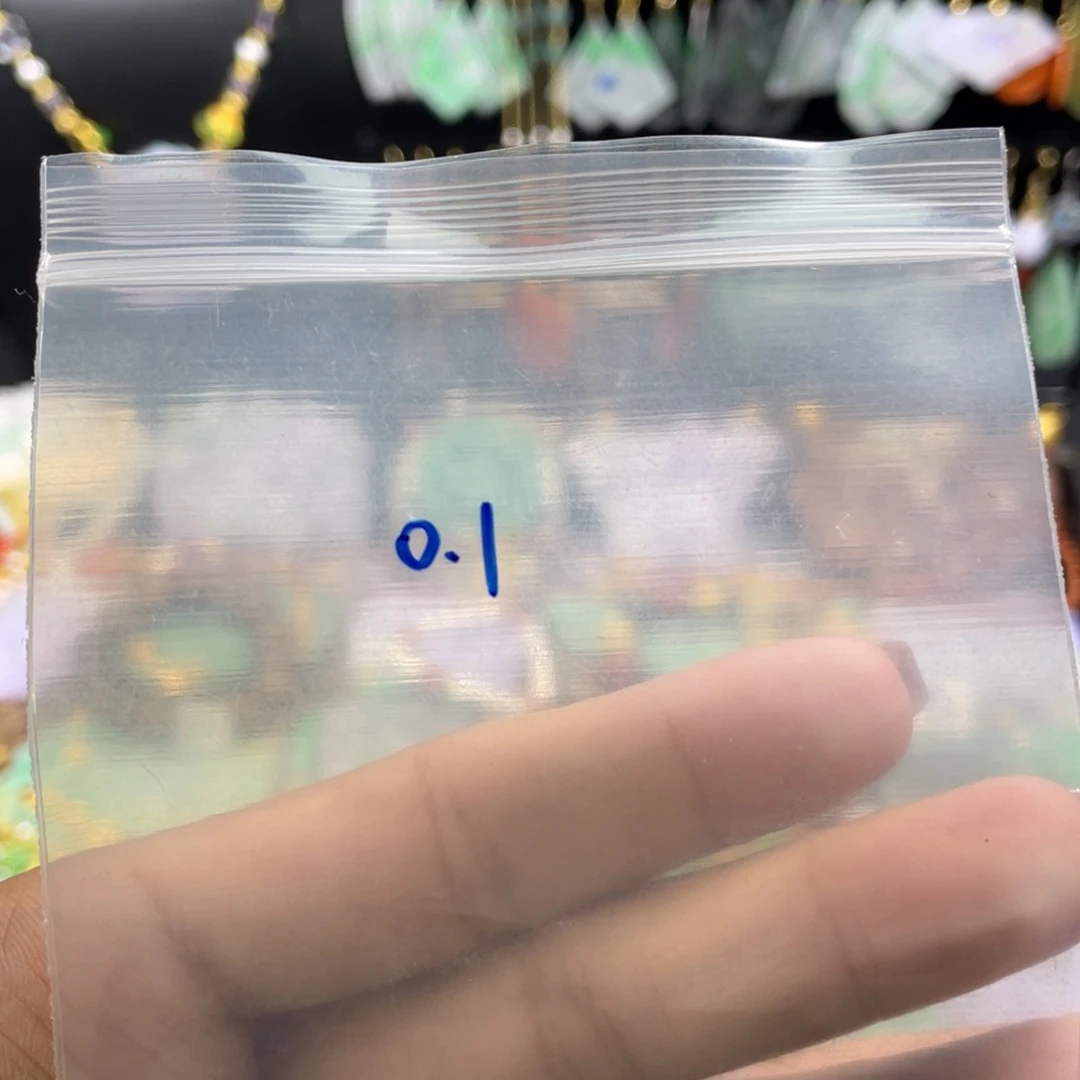 翡翠未镶嵌颈饰卡**诺代编织