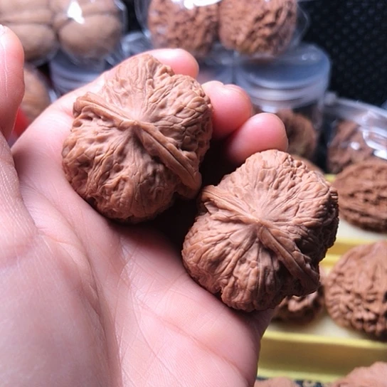 【闪购商品】核桃手串/手链红方印尺寸42