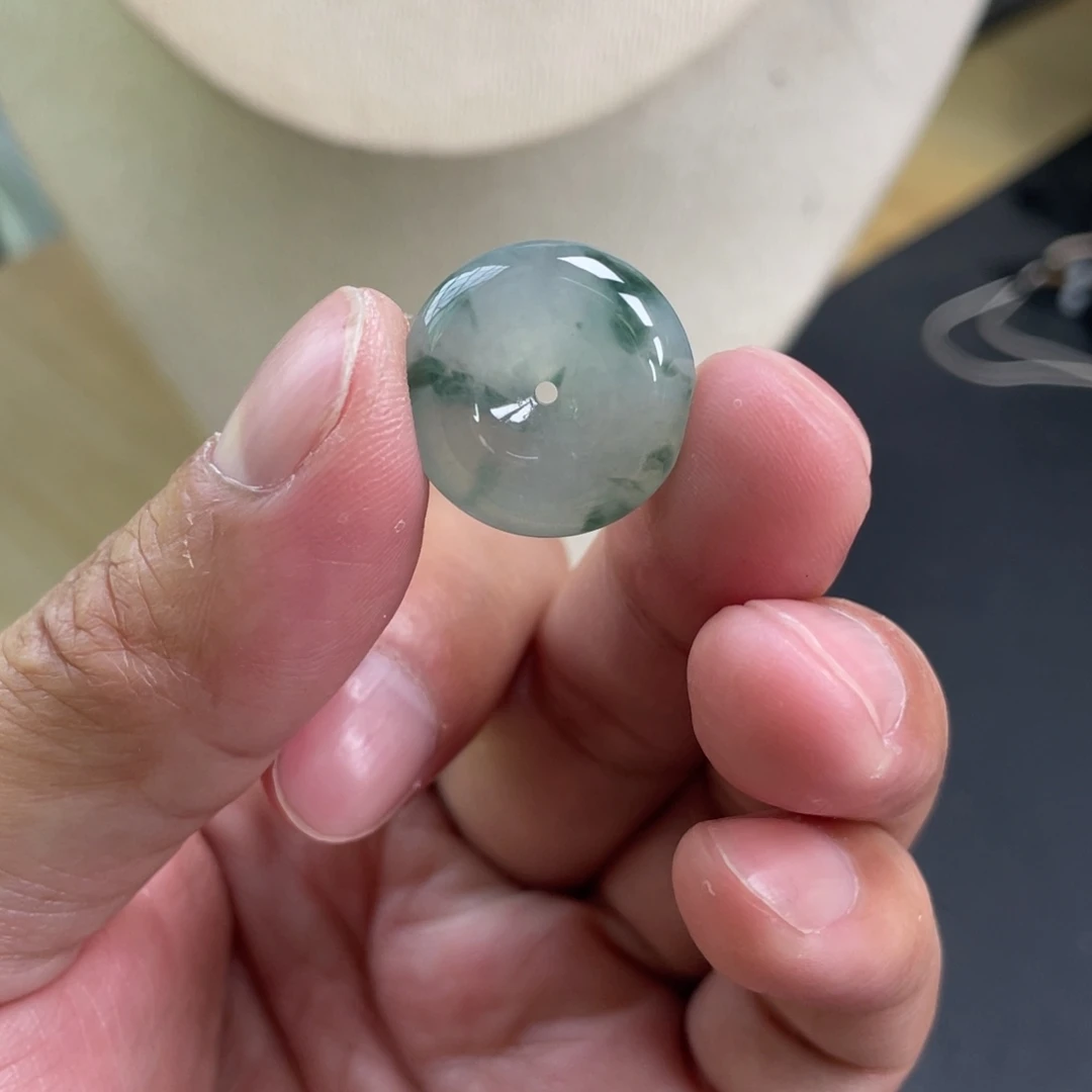 翡翠未镶嵌颈饰19.5-6.0