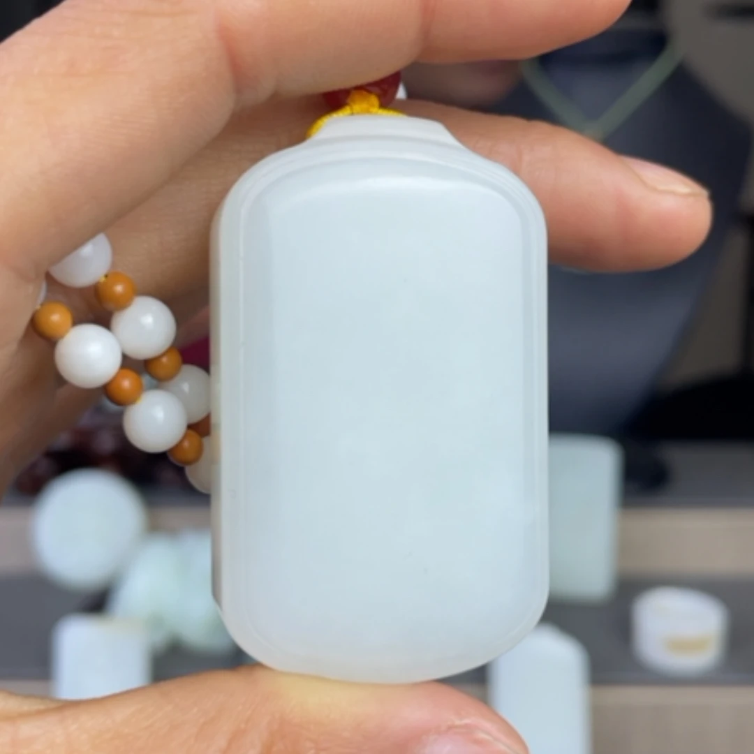 【闪购商品】和田玉颈饰未镶嵌