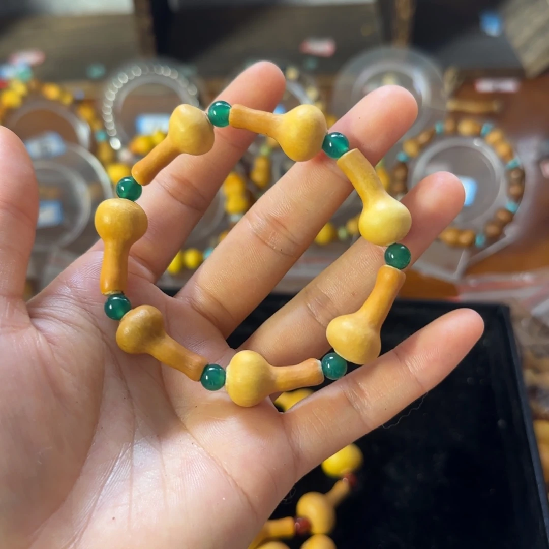 B****J天然草里金小葫芦