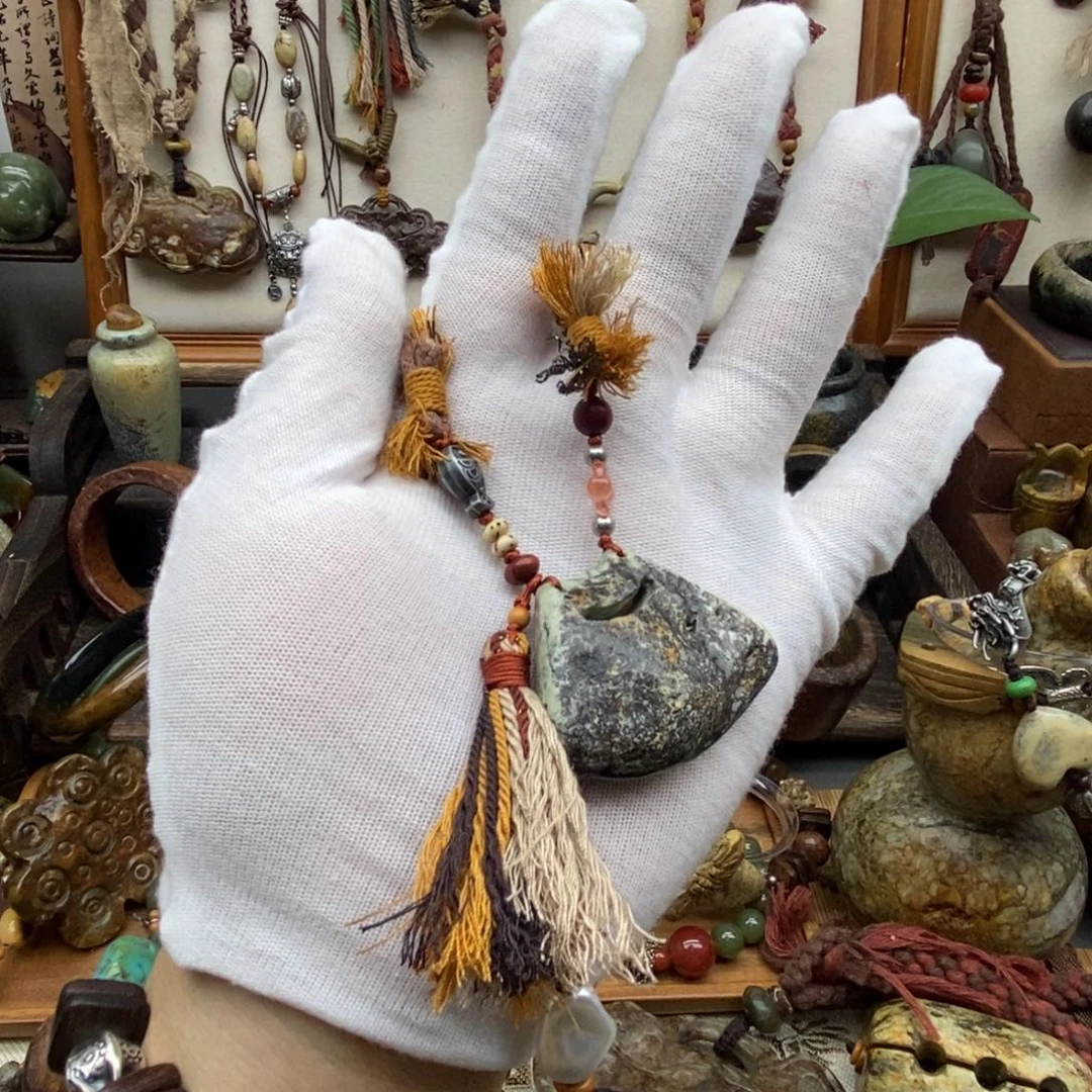 岫岩河磨玉（透闪石质玉）未镶嵌挂件