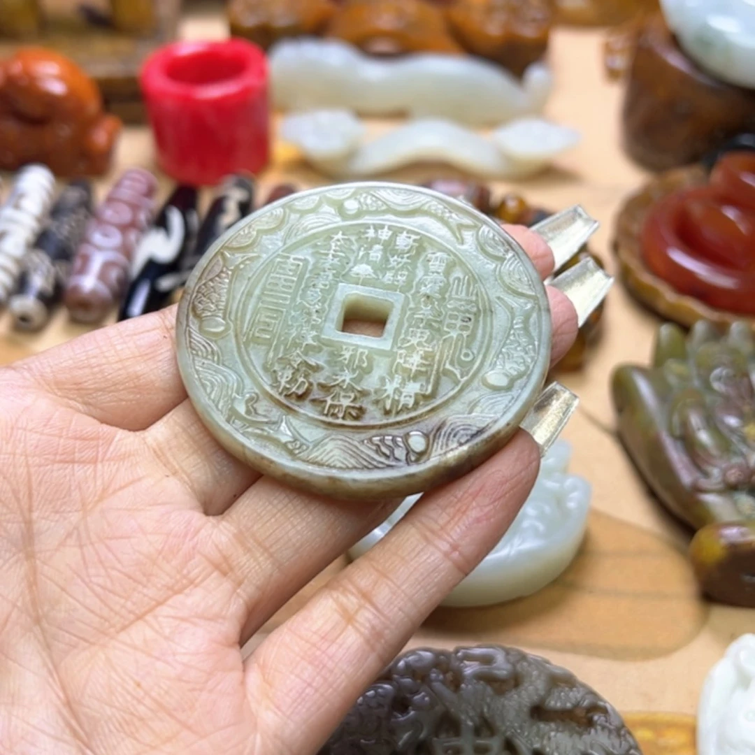 【闪购商品】蛇纹石玉颈饰未镶嵌