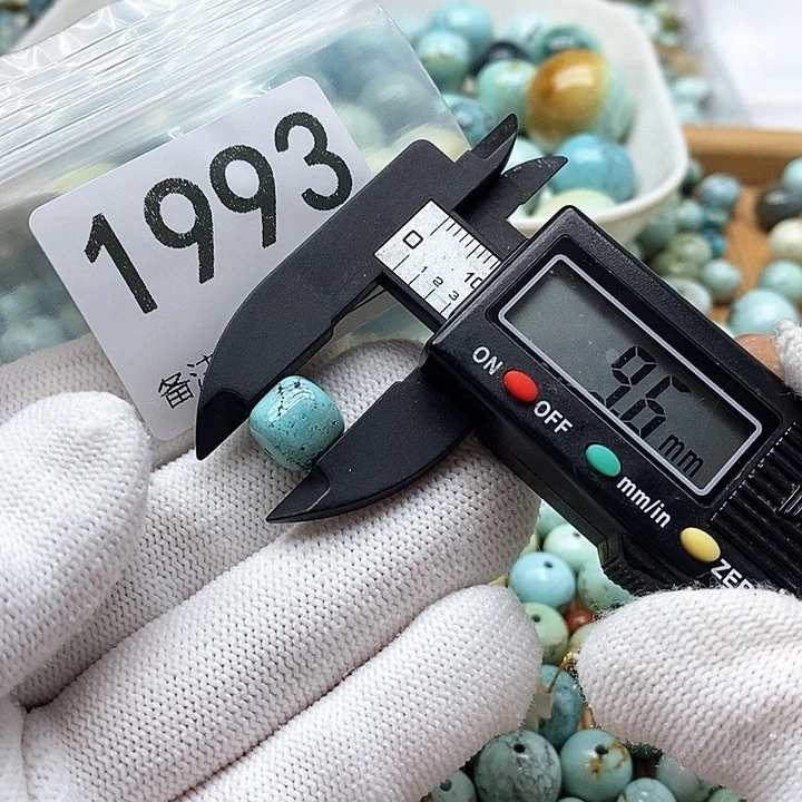 颈饰未镶嵌南红玛瑙