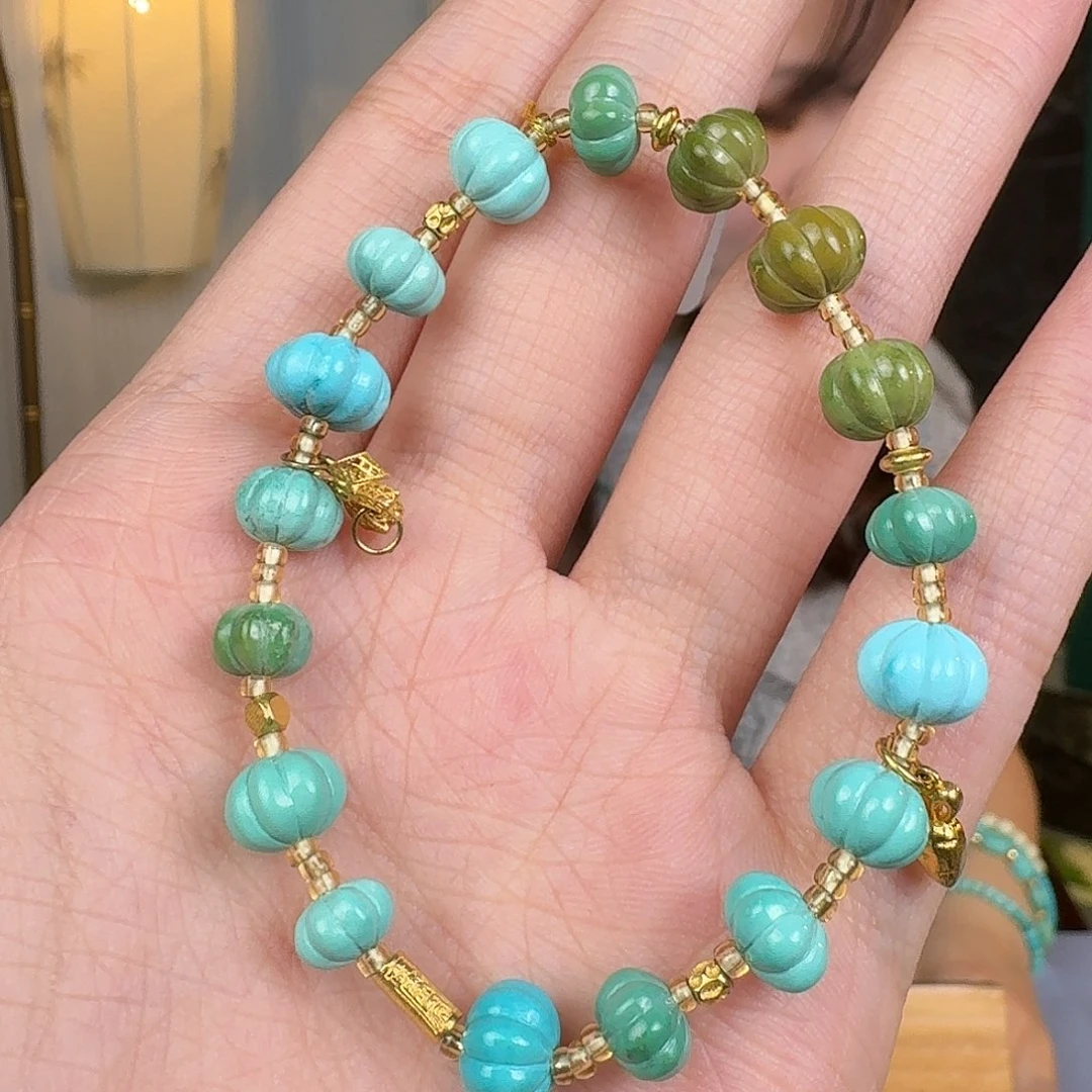 绿松石18K金镶嵌挂件