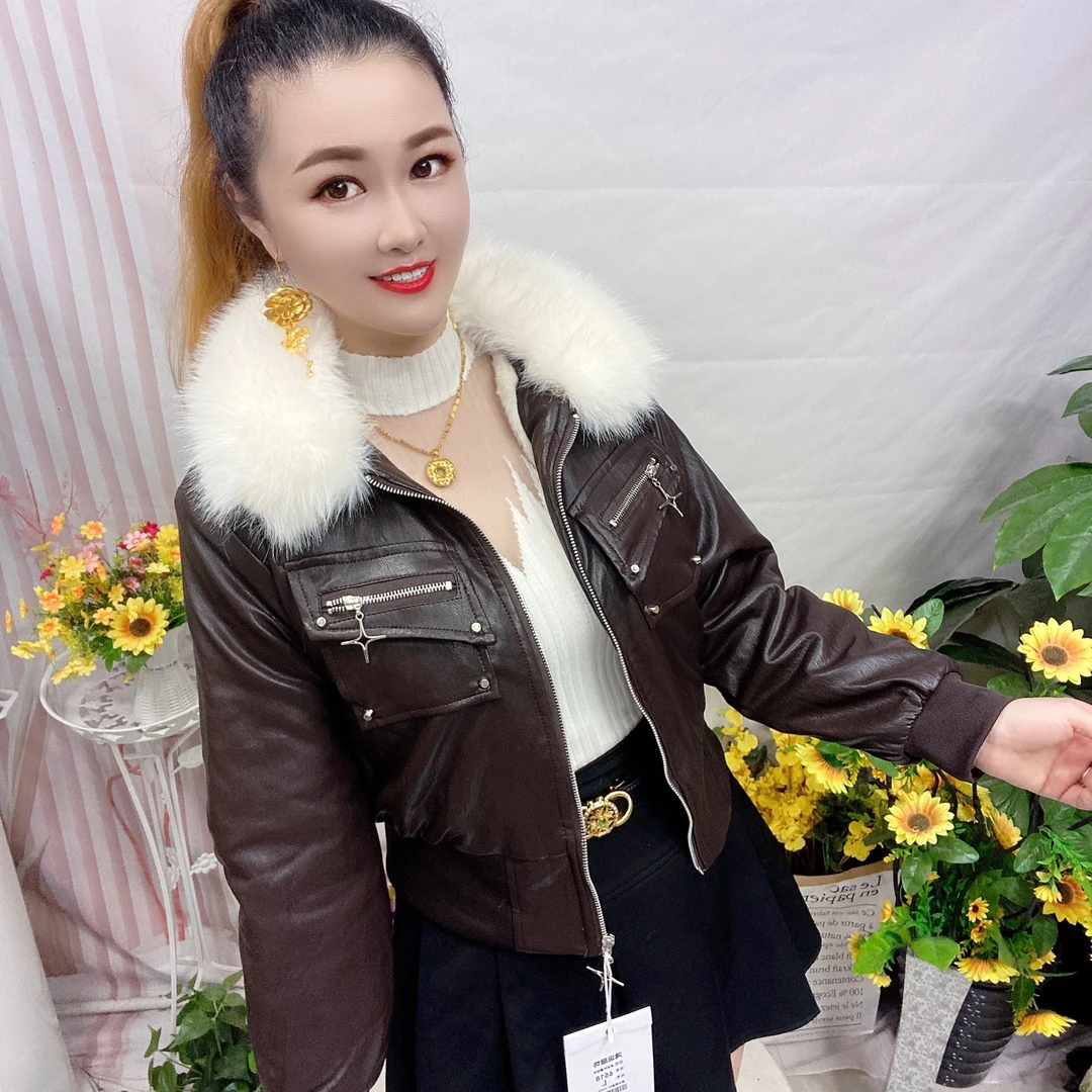 短款翻领拼接长袖冬季常规款设计师毛领女装水洗皮衣