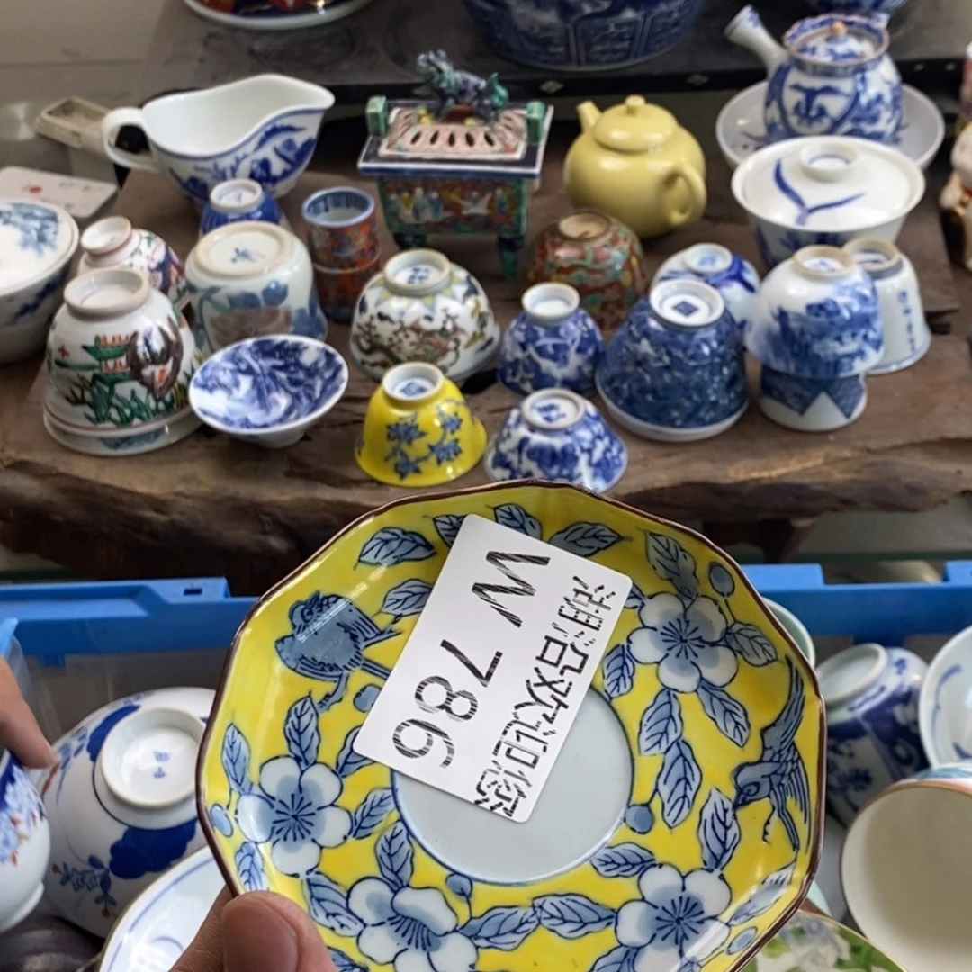 摆件闪***虎瓷器的一个人的时候我