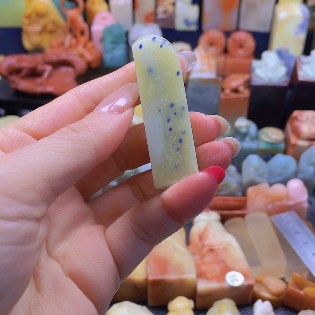 昌化石印石青田封门蓝星