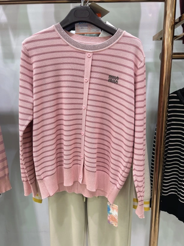 miu 条纹套头带钻圆领