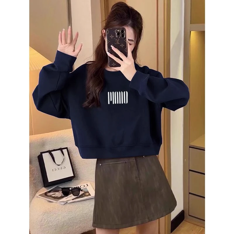 2025新款秋冬季圆领套头卫衣女设计感小众宽松韩版休闲短款上衣潮