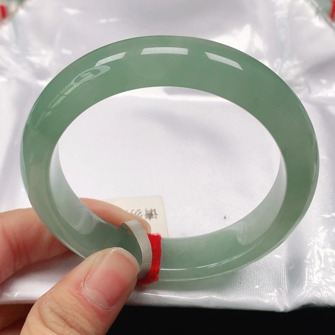 翡翠手镯未镶嵌天然翡翠手镯53