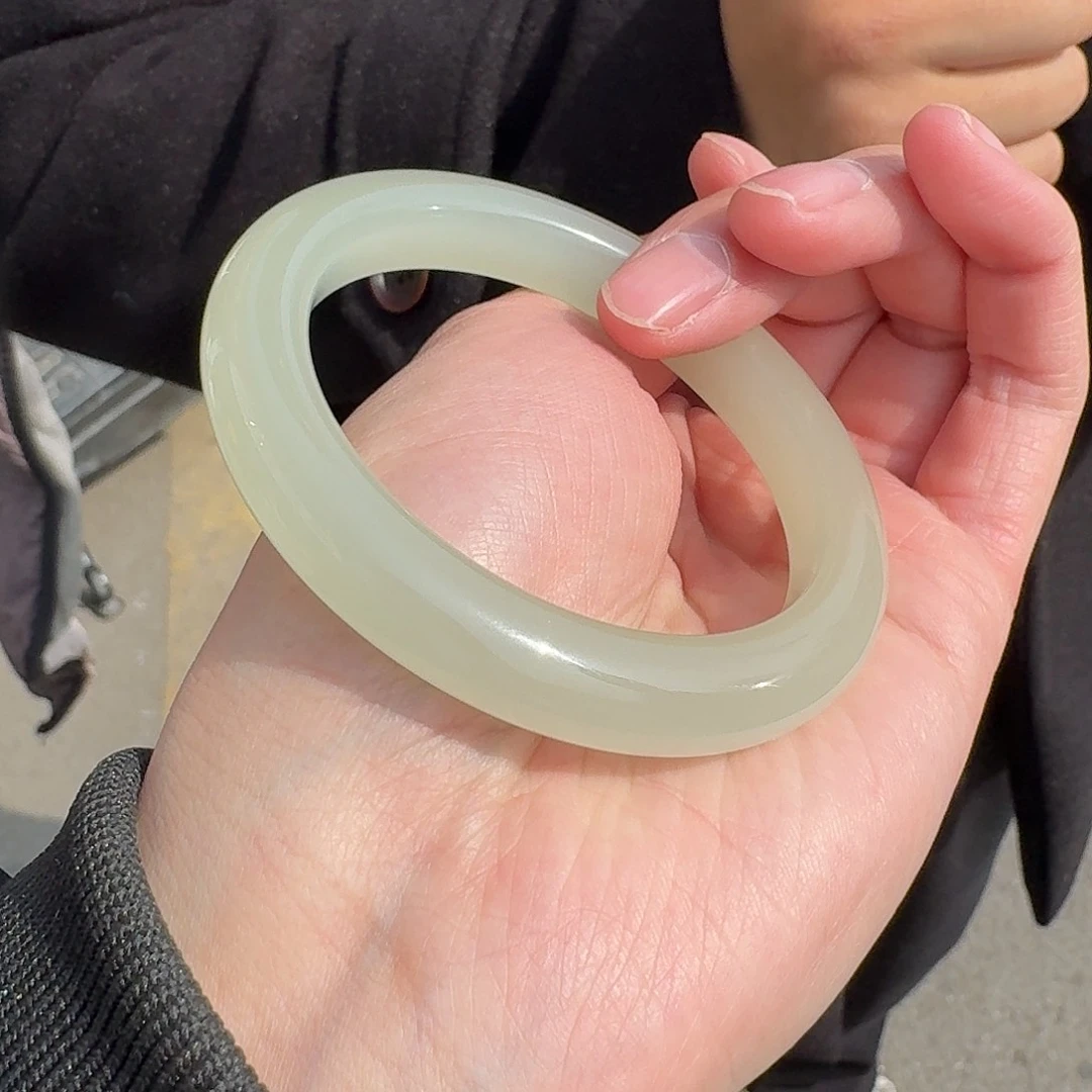 和田玉手镯未镶嵌218登基哥