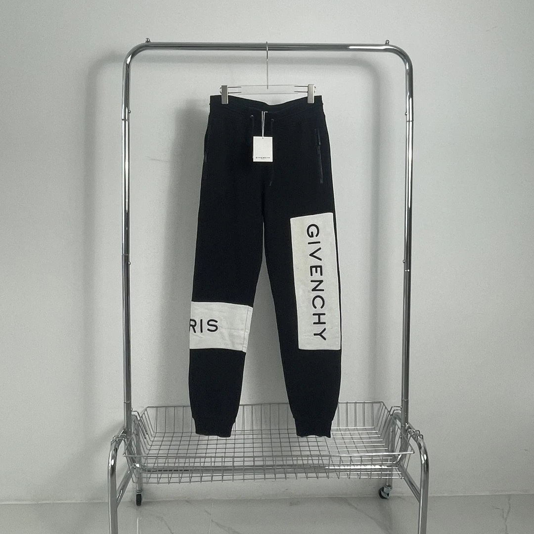 全新未使用 Givenchy/纪梵希 浮雕刺绣卫裤 yy00582 尺码s
