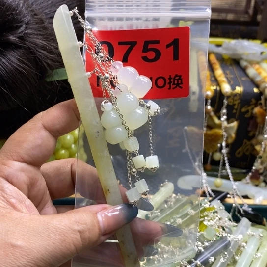 蛇纹石玉未镶嵌发簪咩*